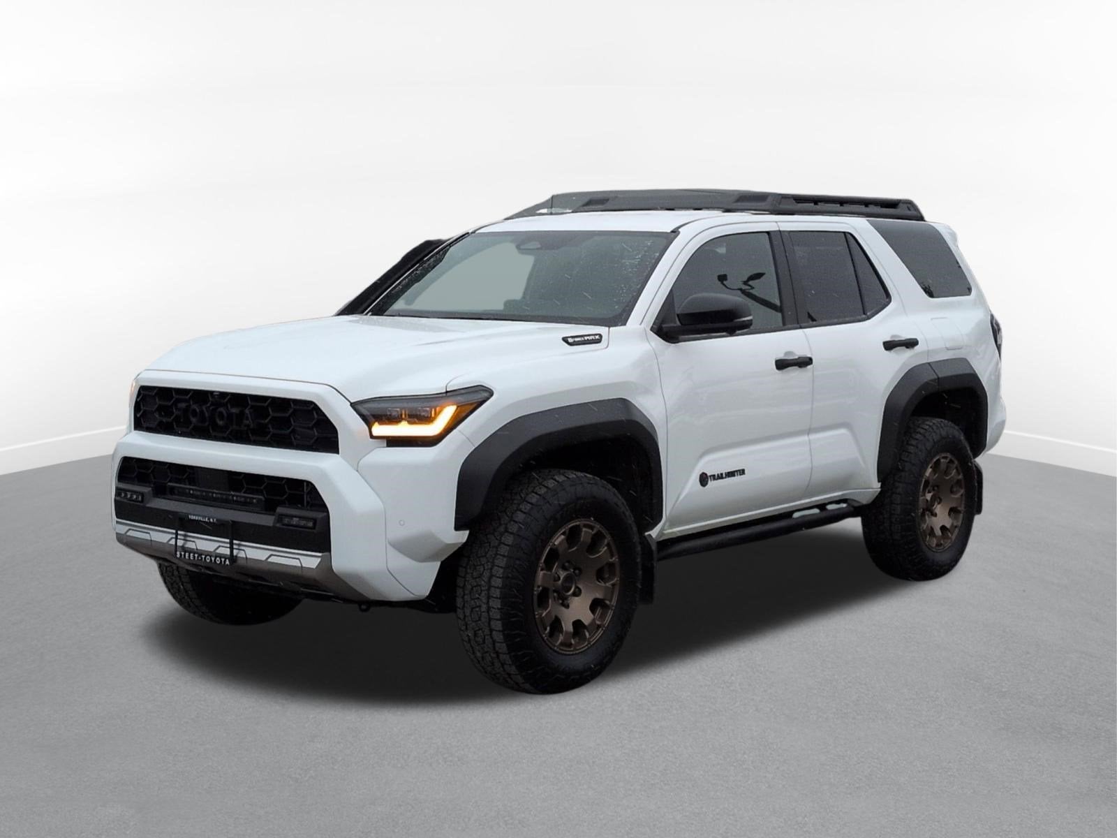 2025 Toyota 4Runner i-FORCE MAX Hybrid Trailhunter