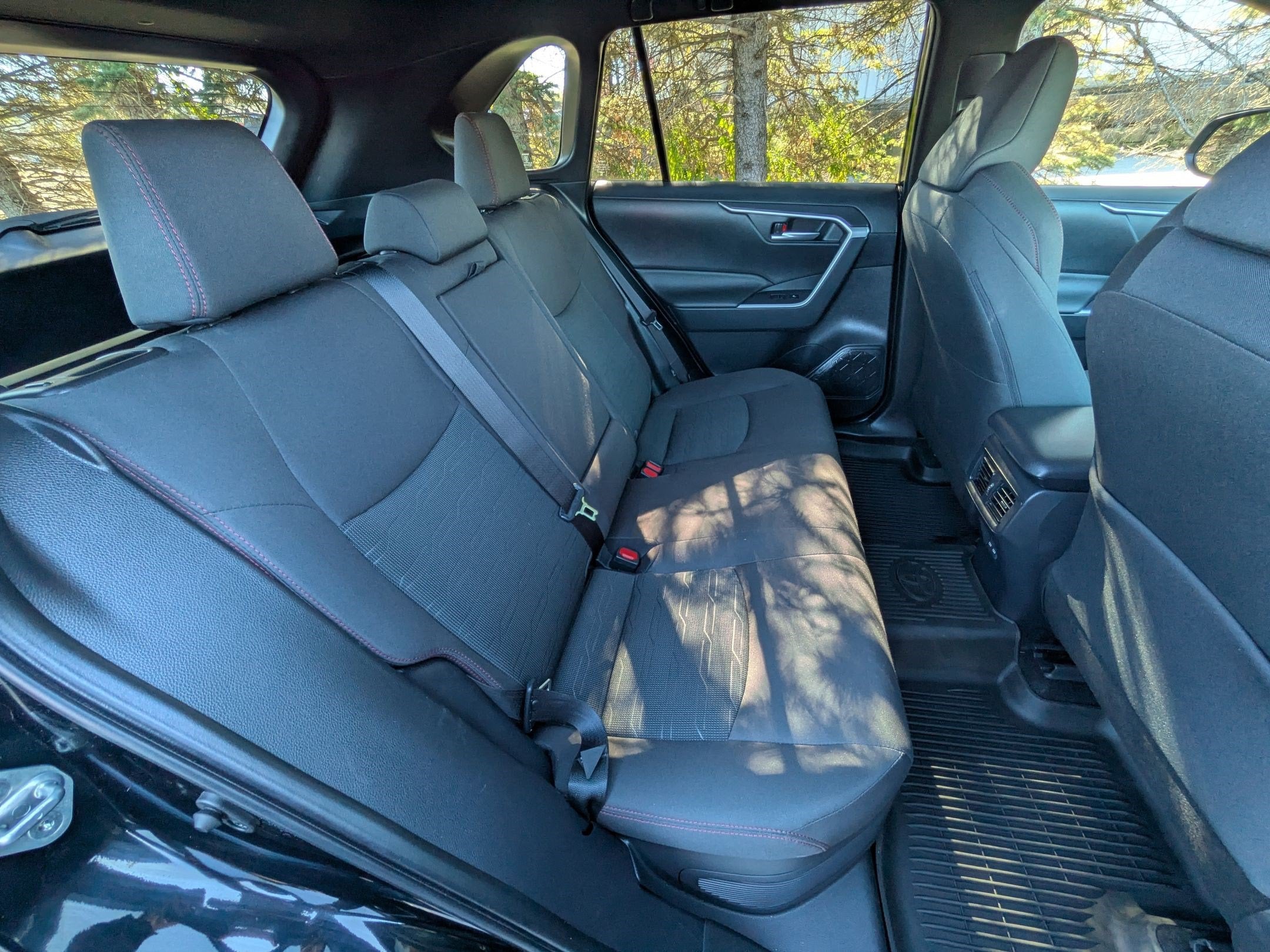 2024 Toyota RAV4 Prime SE