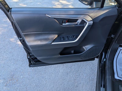 2024 Toyota RAV4 Prime SE