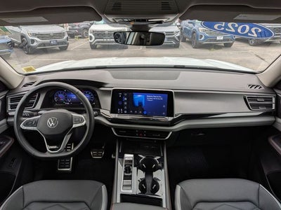 2025 Volkswagen Atlas 2.0T Peak Edition