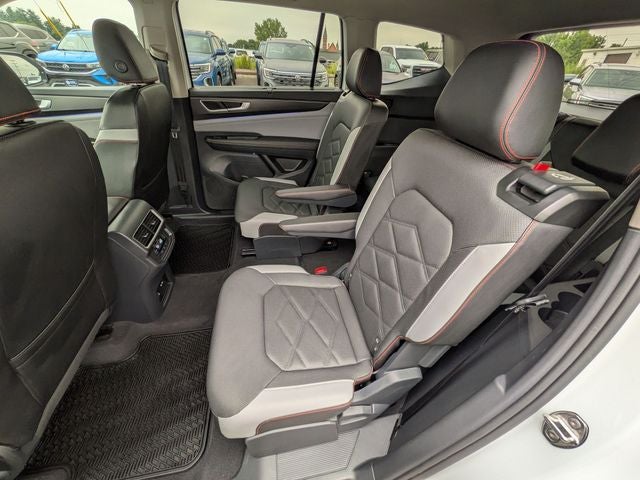 2025 Volkswagen Atlas 2.0T Peak Edition