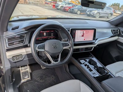 2024 Volkswagen Atlas Cross Sport 2.0T SEL Premium R-Line