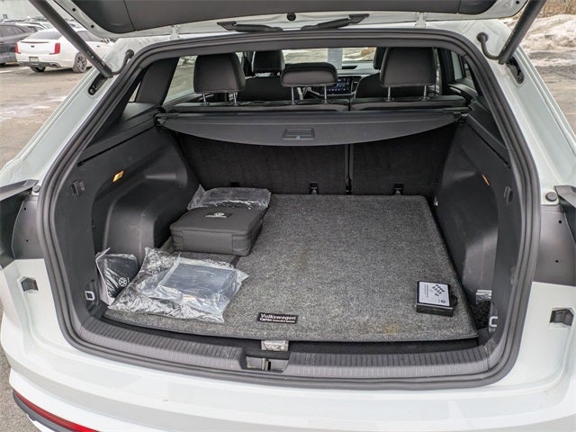 2023 Volkswagen Atlas Cross Sport 3.6L V6 SE w/Technology