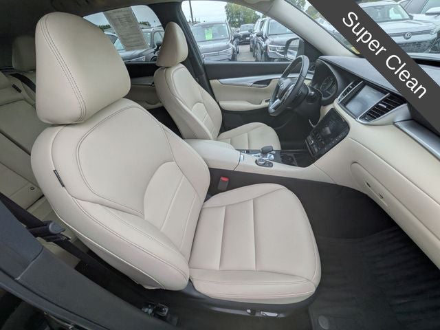 2021 INFINITI QX50 LUXE