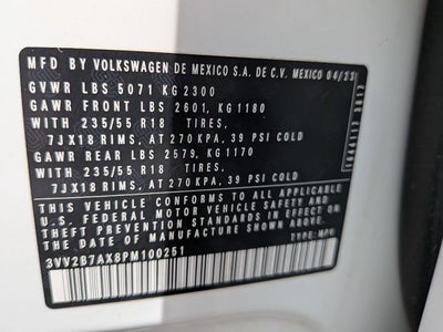 2023 Volkswagen Tiguan 2.0T SE