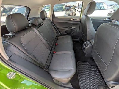 2025 Volkswagen Taos 1.5T SE Black