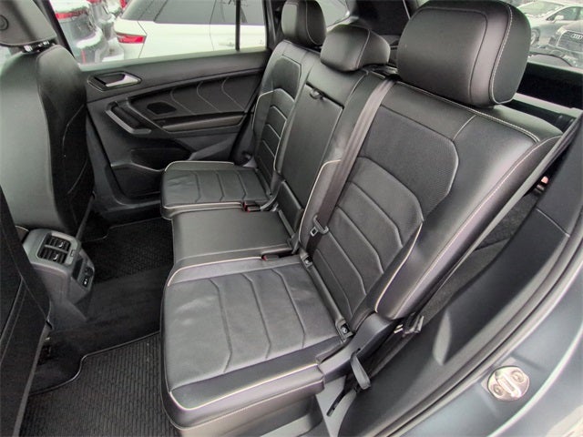 2022 Volkswagen Tiguan 2.0T SEL R-Line