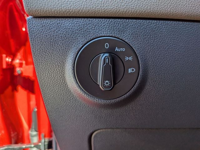 2024 Volkswagen Taos 1.5T SEL