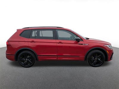 2024 Volkswagen Tiguan 2.0T SE R-Line Black