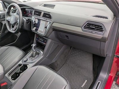 2024 Volkswagen Tiguan 2.0T SE R-Line Black