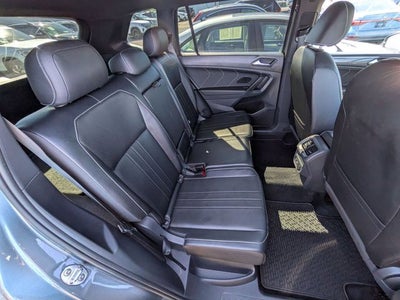 2022 Volkswagen Tiguan 2.0T SE R-Line Black
