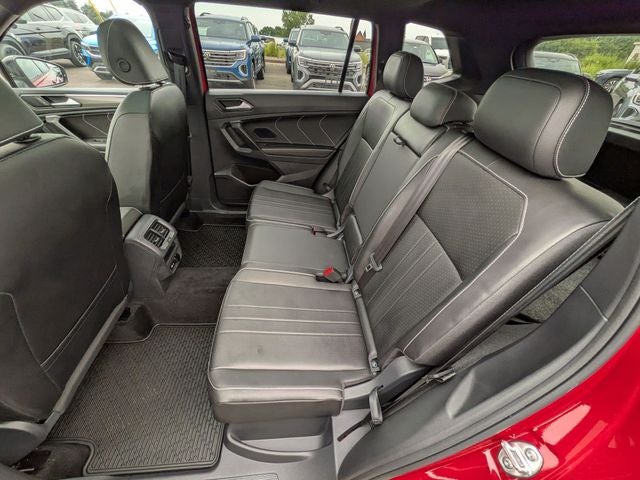 2024 Volkswagen Tiguan 2.0T SE R-Line Black
