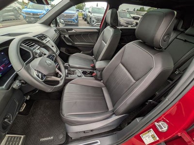 2024 Volkswagen Tiguan 2.0T SE R-Line Black