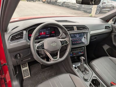 2024 Volkswagen Tiguan 2.0T SE R-Line Black