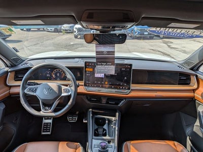 2025 Volkswagen Tiguan 2.0T SEL R-Line