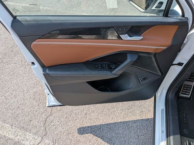 2025 Volkswagen Tiguan 2.0T SEL R-Line
