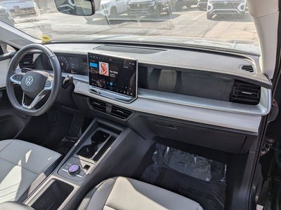 2025 Volkswagen Tiguan 2.0T SE