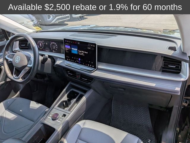 2026 Volkswagen Tiguan 2.0T SE