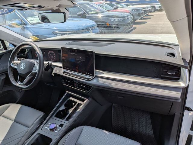 2025 Volkswagen Tiguan 2.0T SE