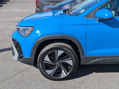 2025 Volkswagen Taos 1.5T SE