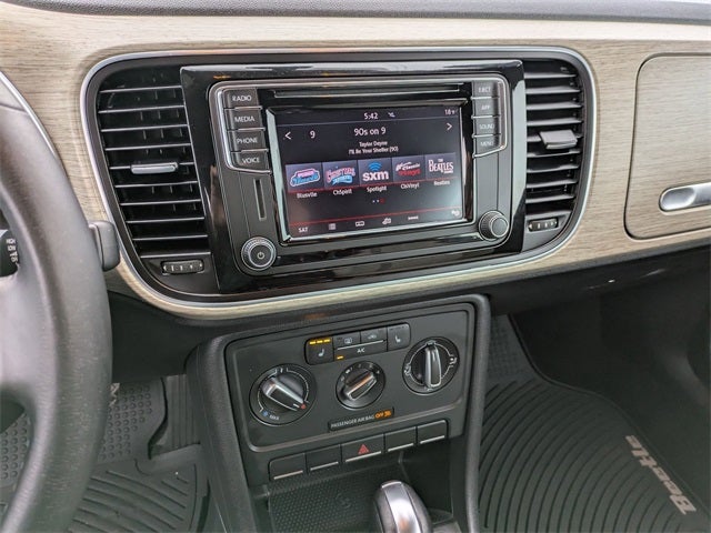 2018 Volkswagen Beetle 2.0T Coast