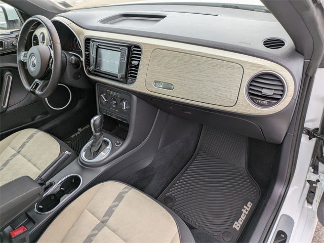 2018 Volkswagen Beetle 2.0T Coast