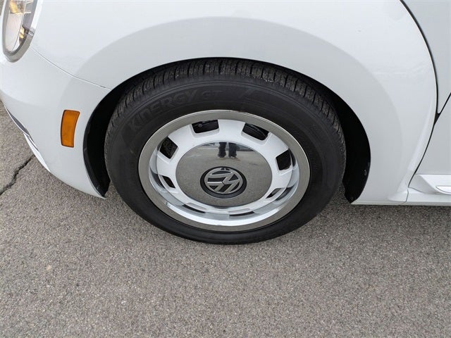 2018 Volkswagen Beetle 2.0T Coast