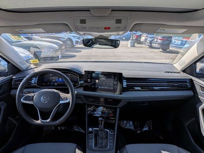 2025 Volkswagen Jetta 1.5T SE