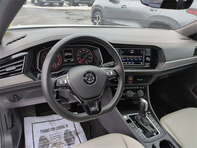 2020 Volkswagen Jetta R-Line