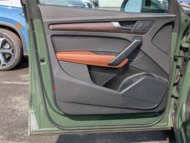 2025 Audi Q5 40 Premium quattro