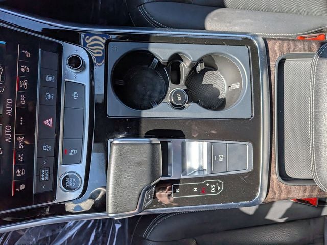 2022 Audi Q8 55 Premium Plus quattro