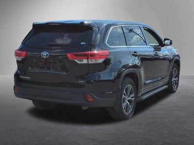 2018 Toyota Highlander LE