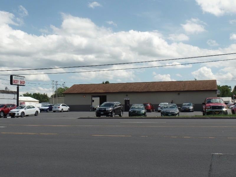 United Auto Sales of Utica in Yorkville NY